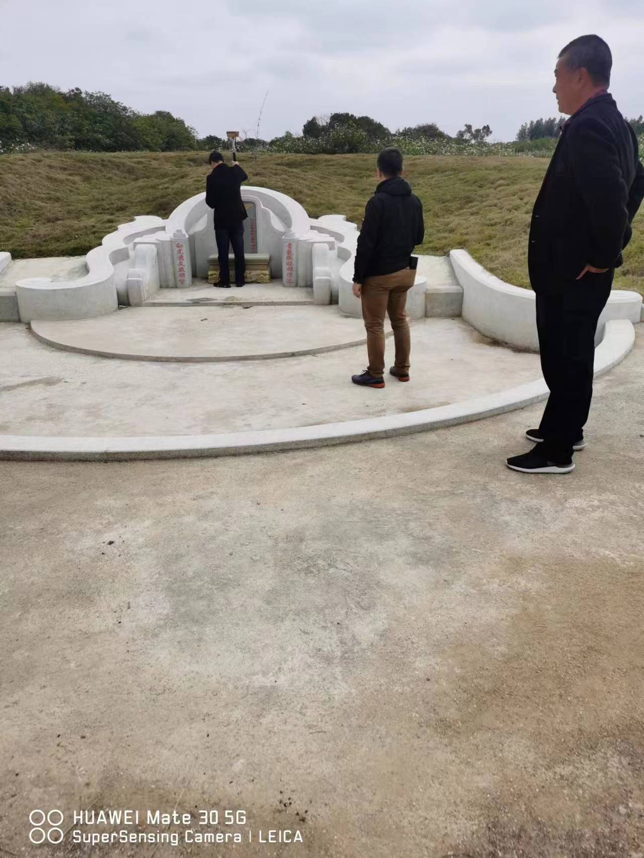 铁证如山——蔡楚填2026年3月举报非法造坟和伪造高标准农田等的有关证据材料(图13) 铁证如山——蔡楚填2026年3月举报非法造坟和伪造高标准农田等的有关证据材料(图13)