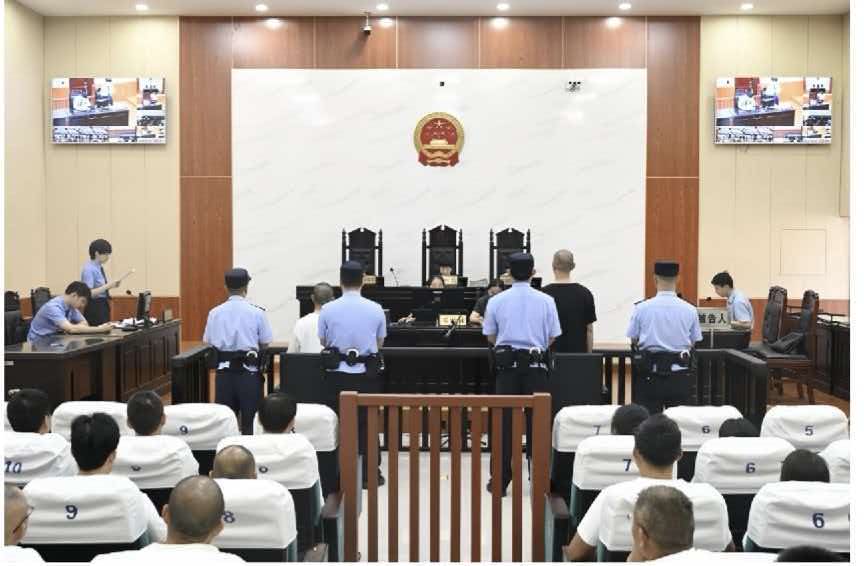 企业职务犯罪成因剖析与防控体系构建研究(图2) 企业职务犯罪成因剖析与防控体系构建研究(图2)